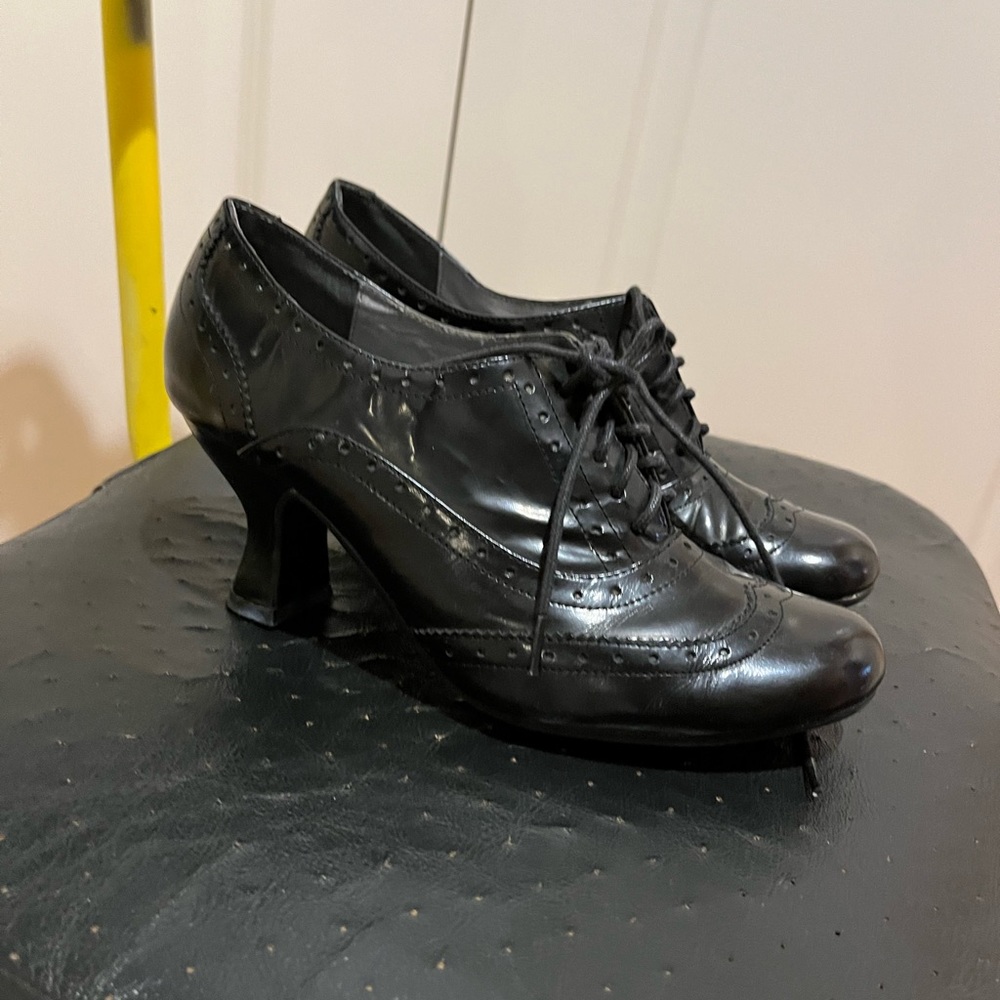 Oxford shoes vintage with chunky heel